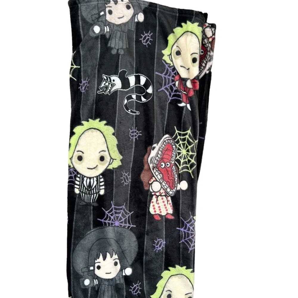 Beetlejuice Lydia Halloween Blanket Throw