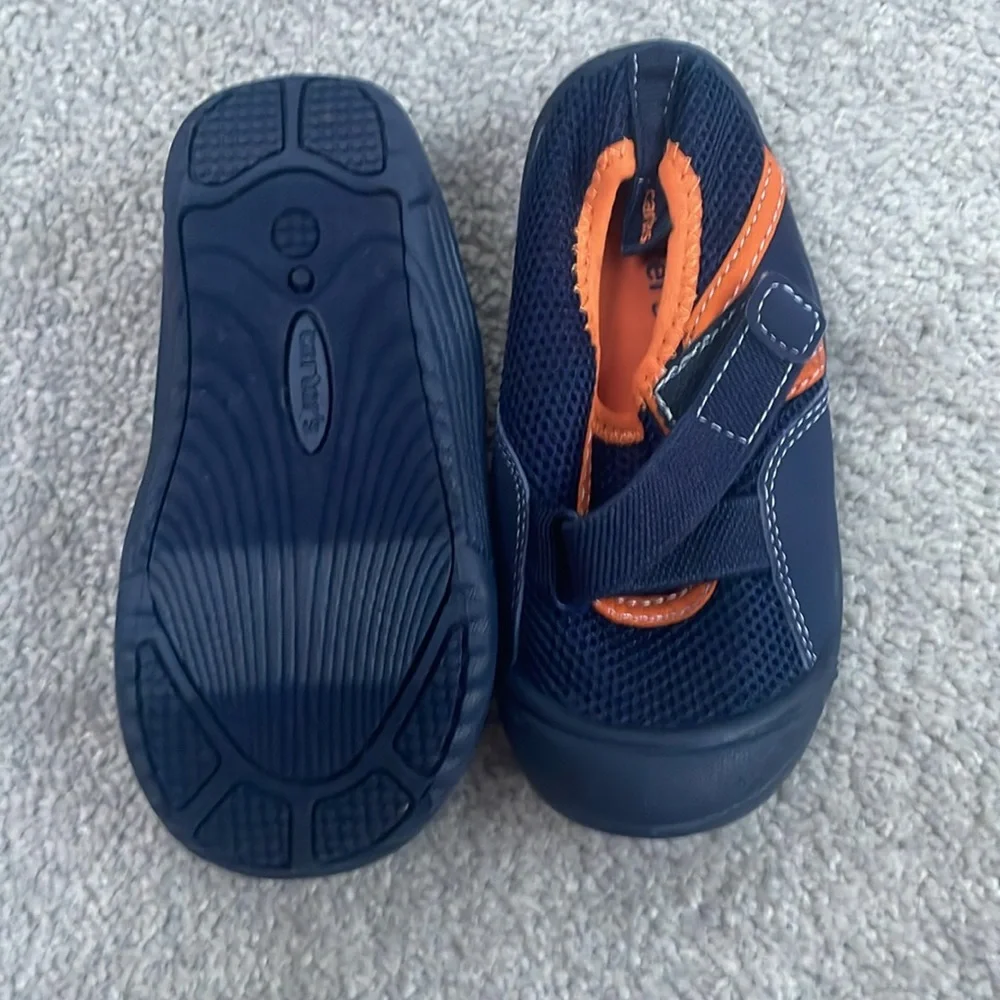 Todder Boys Water Shoes Size 8 NEW WITH TAGS