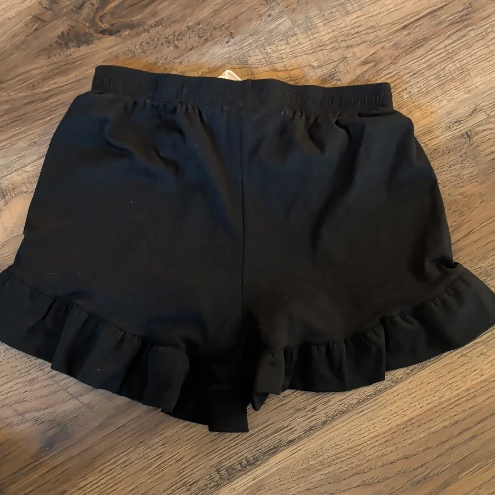 Black Ruffle Hem Shorts, Size S, Butter Soft, White Drawstring