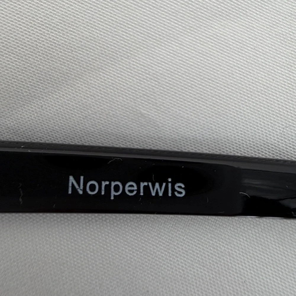 Norperwis Cat Eye Reading +1.75 Glasses Blue Black Gradient with Case 104-33