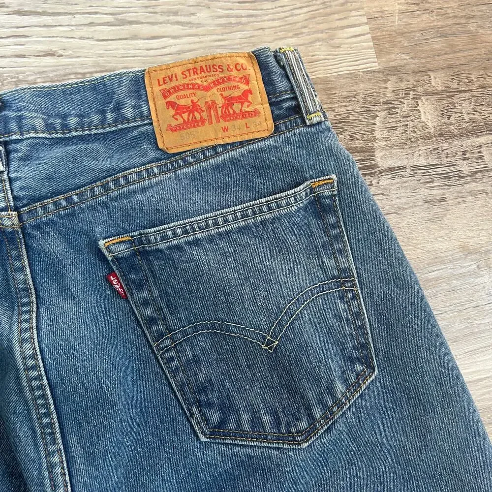 Levi’s 505 Straight Leg Jeans Blue Denim High Rise Size 34x34 Y2K Classic