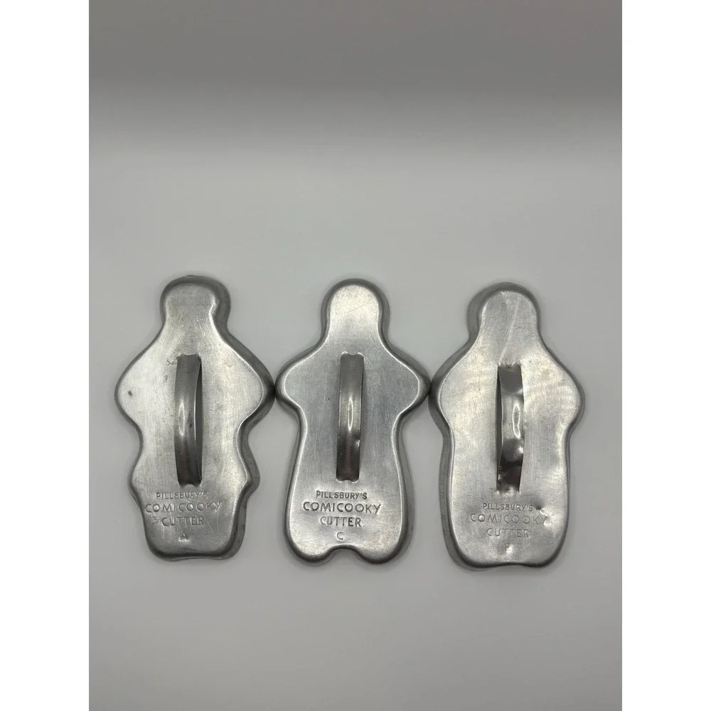 Vintage Pillsbury's Comicooky Metal Gingerbread Man Cookie Cutters Set of 3