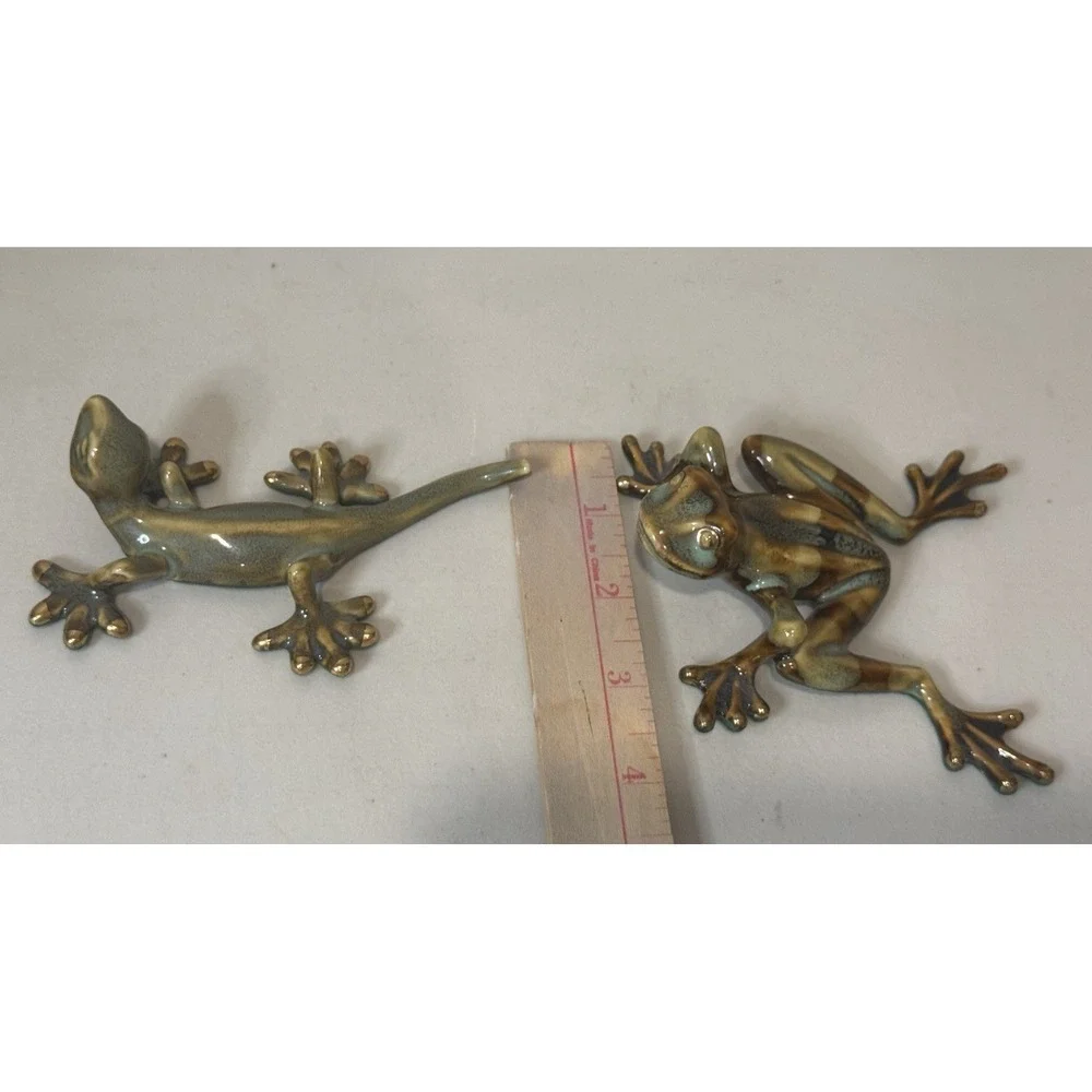 Vintage Lot 2 Collection Tree Frog Gecko Lizard Ceramic Figurine Gold Accents