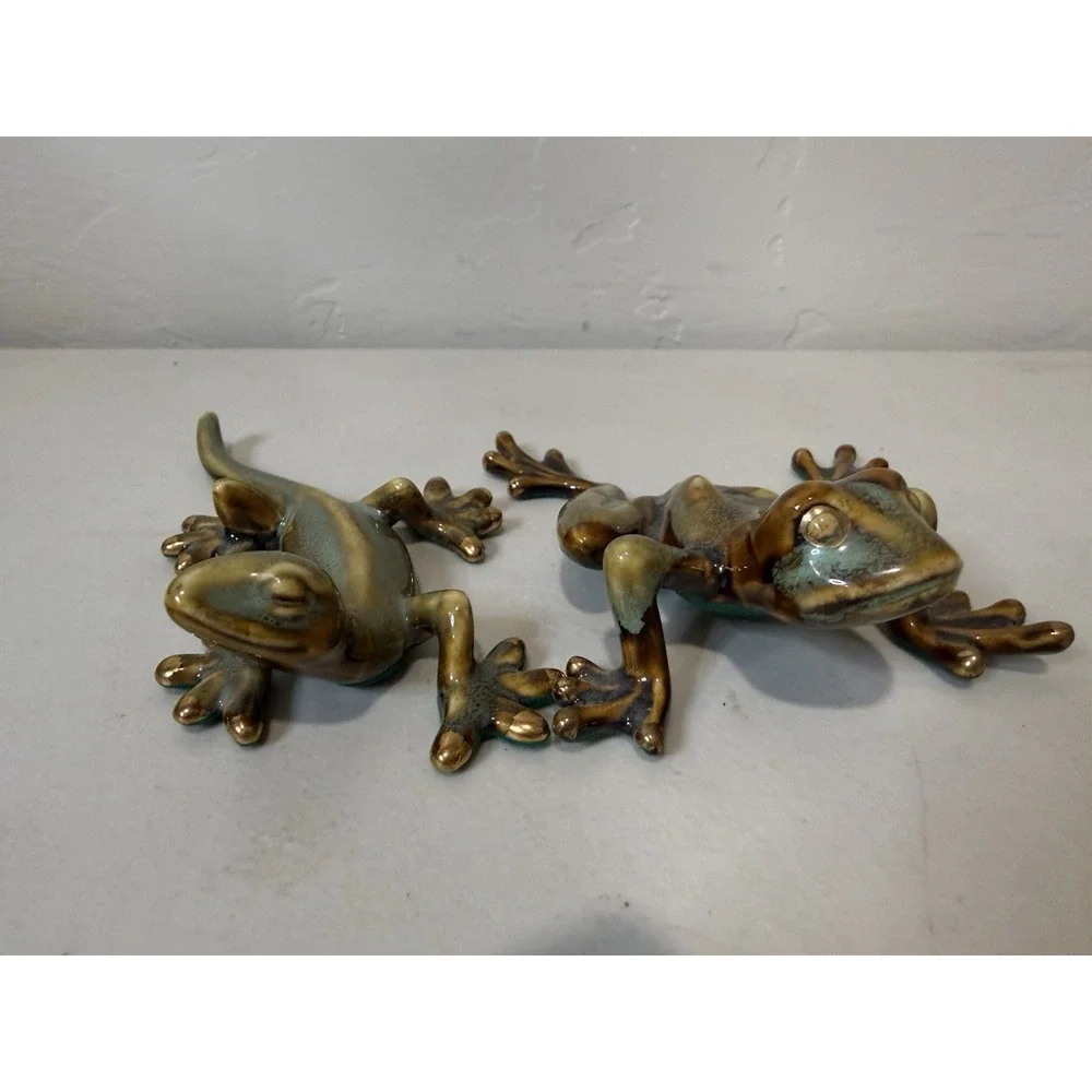 Vintage Lot 2 Collection Tree Frog Gecko Lizard Ceramic Figurine Gold Accents