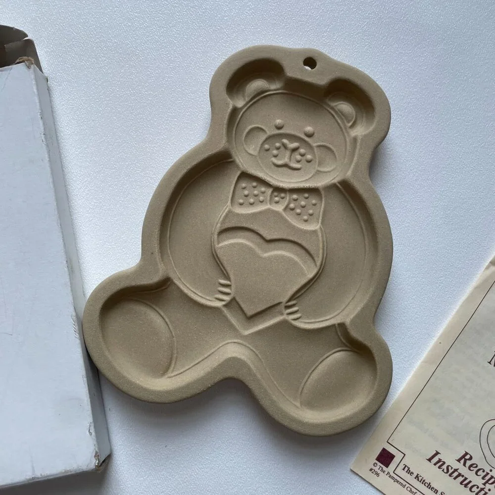 Vintage The Pampered Chef 1991 Teddy Bear Clay Cookie Mold Stoneware #296
