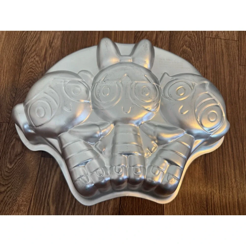 Wilton Powerpuff Girls Cake Pan Vintage 2000 Cartoon Network Aluminum 2105-9902