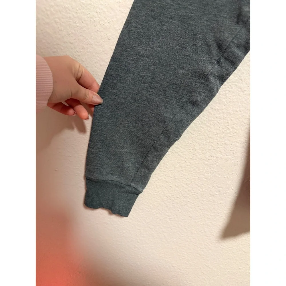 Levis Mens Raglan Sweatshirt Grey Two Tone Crewneck Pullover Size M