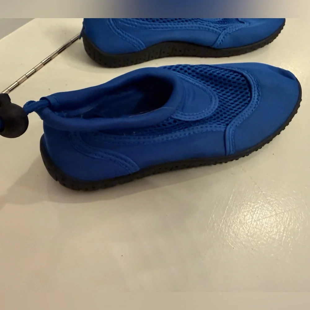Kids' Splash Blue Water Shoes Size 2/3