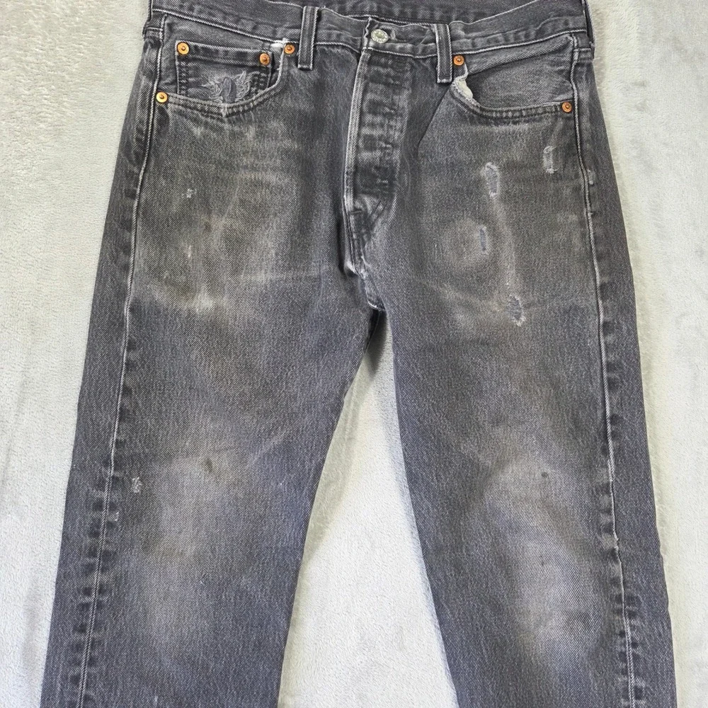 Levis 501 Original Fit Jeans Men 32x32 Faded Black Button Fly Straight Leg Denim