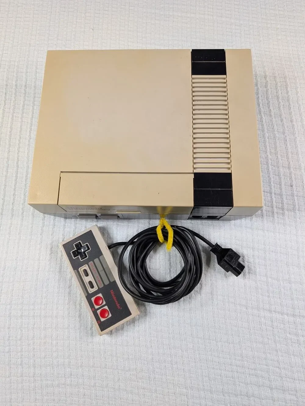 Nintendo Entertainment System (Console and Controller) - UPDATED and TESTED