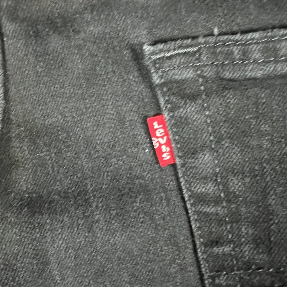 Levis 505 Jeans Mens 42x29 Black Denim Cotton Stretch Logo Mid Rise Straight Leg
