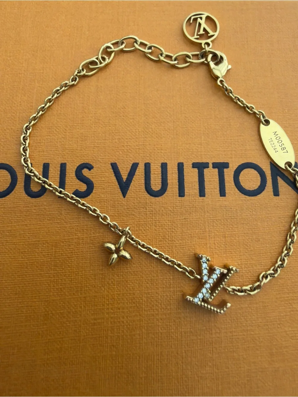 Louis Vuitton M00587 LV Iconic Gold Bracelet