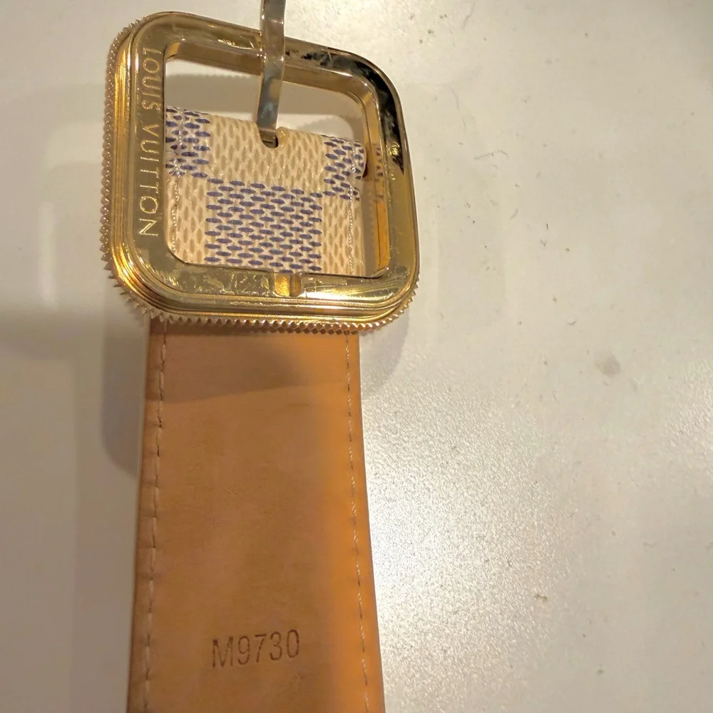 Louis Vuitton Damier Azur belt 85/34