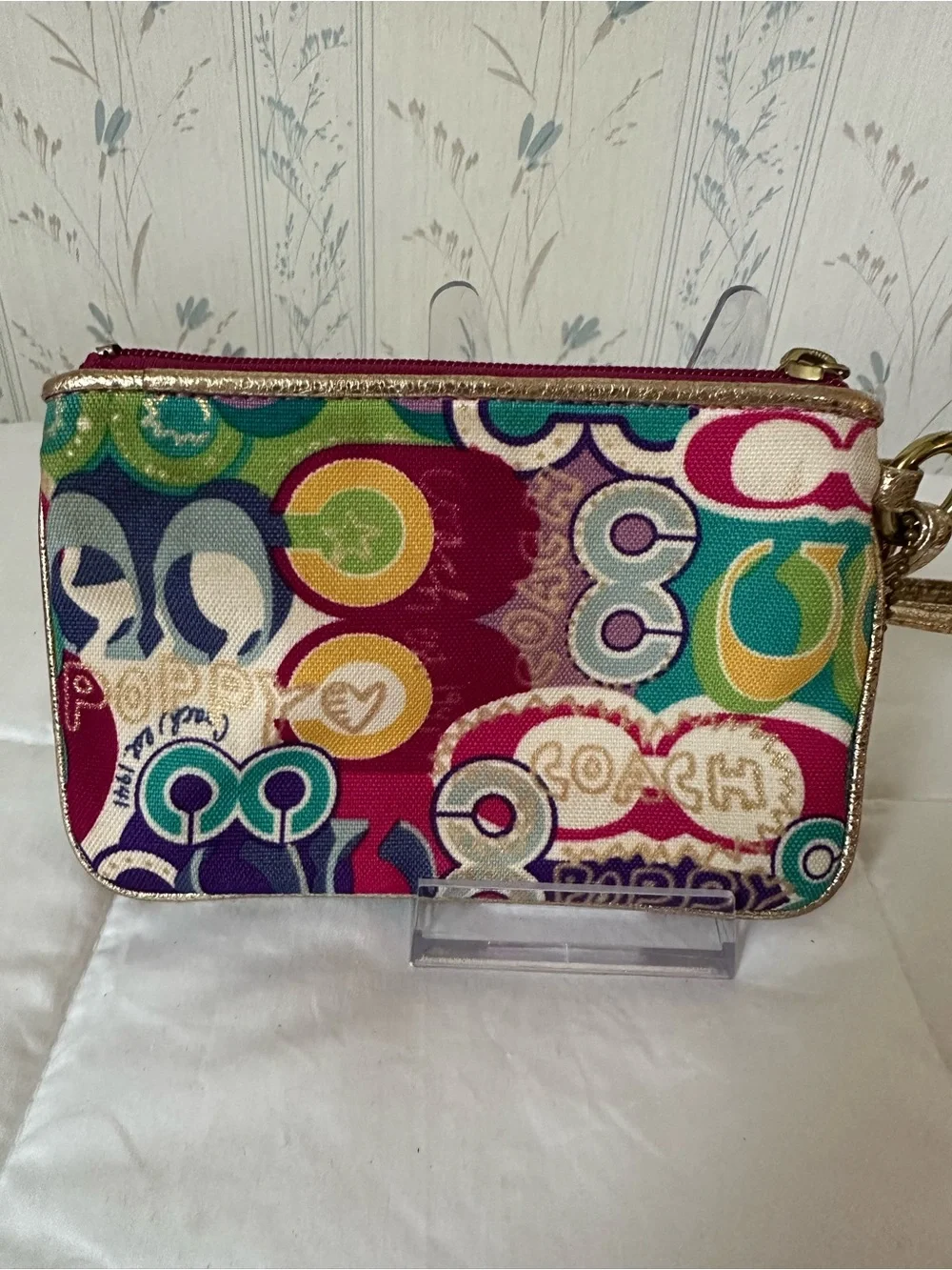 Coach Poppy Pop Art Wristlet