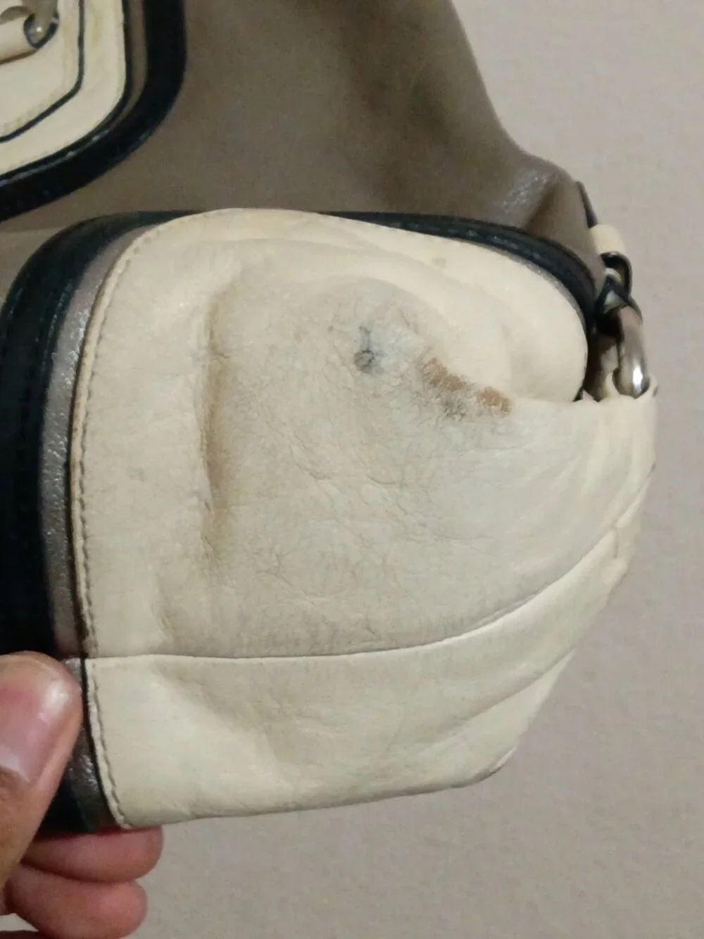 Coach Leather Satchel Tote Bag Gray White Black Trim Detachable Strap F17096