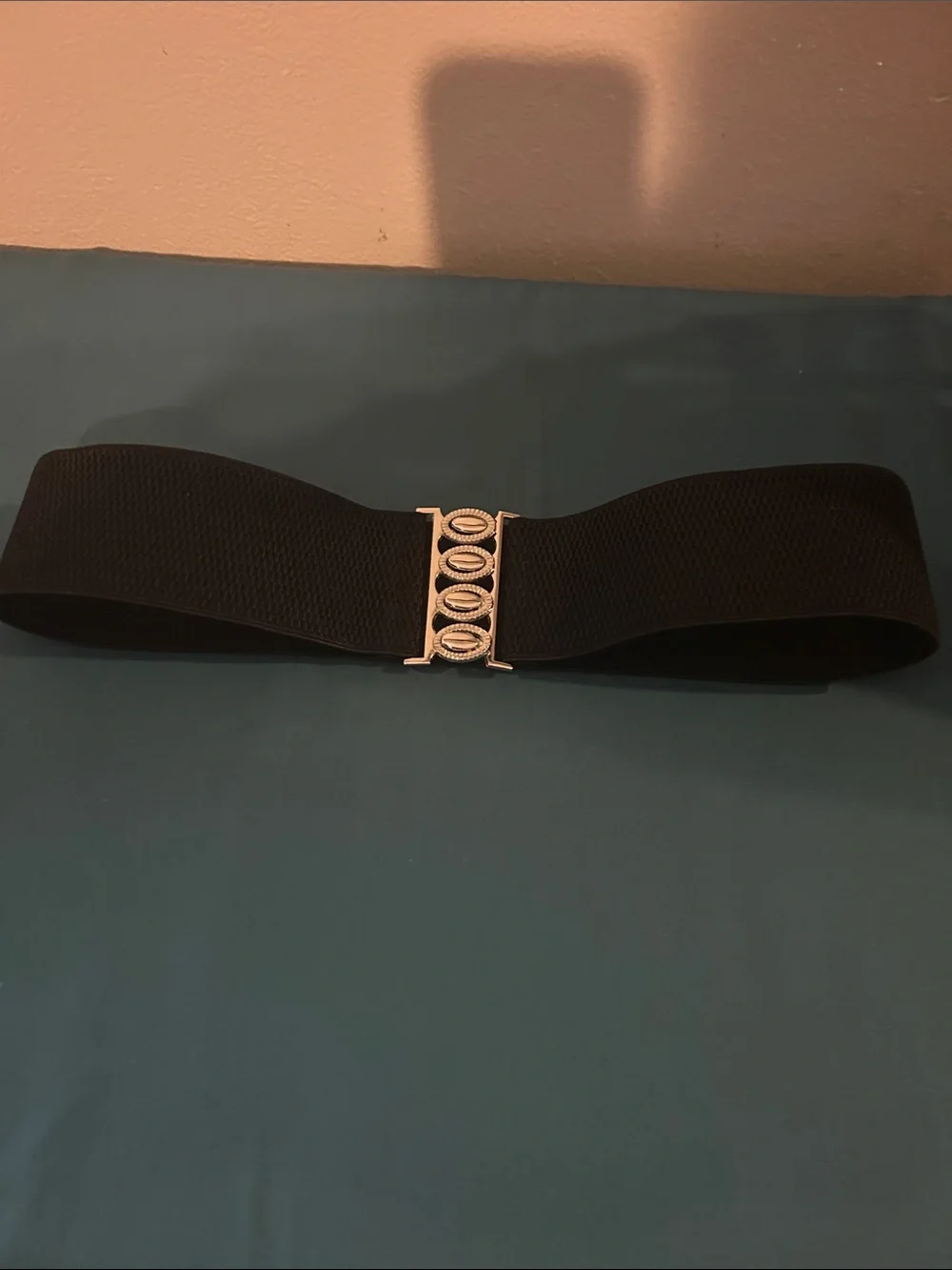 Source Unknown Black Elastic Waist Belt with Decorative Silver-Tone Buckle