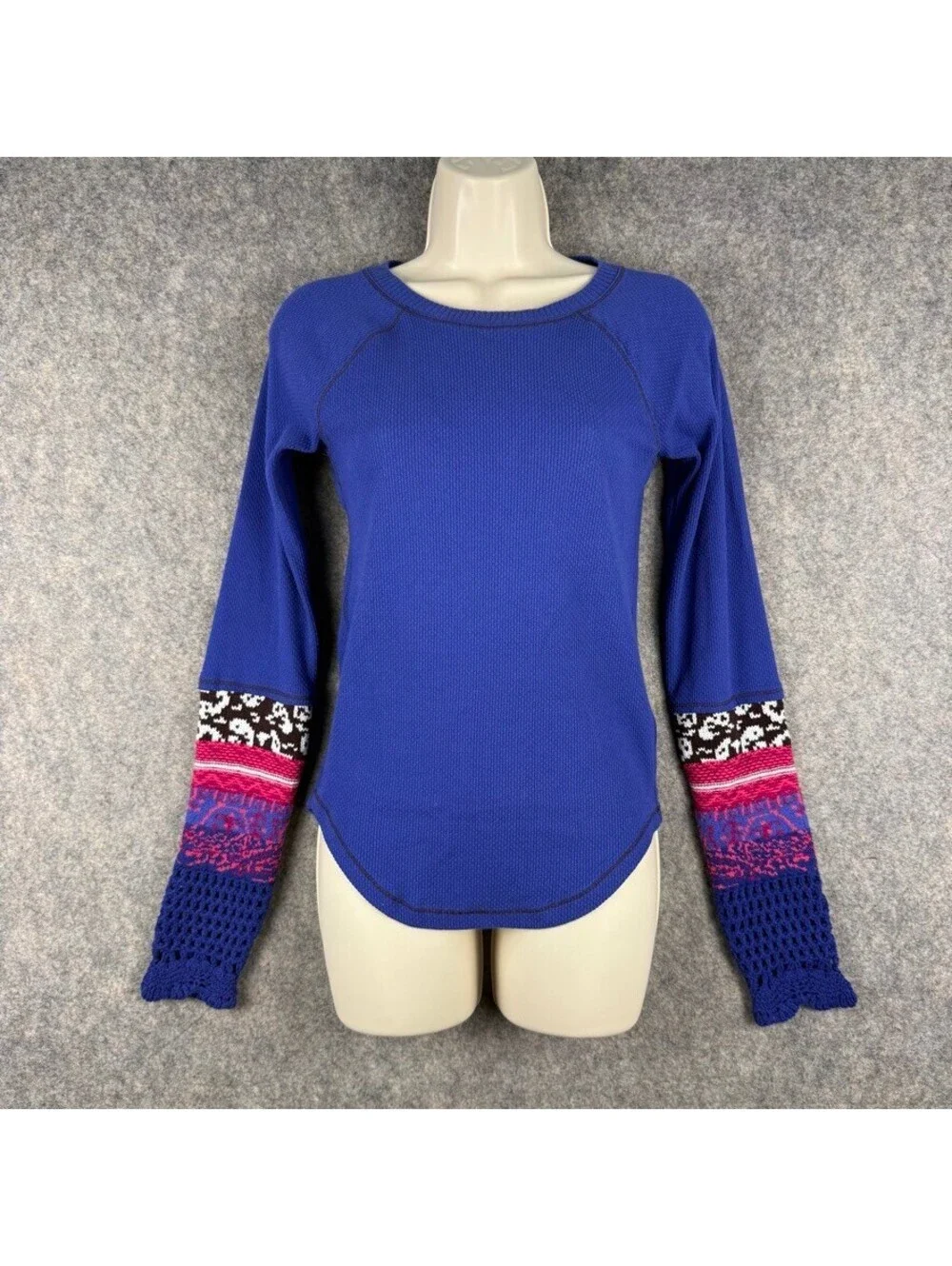 Free People In the Mix Cuff Top Blue Thermal Fair Isle Knit Sleeves Size S 324