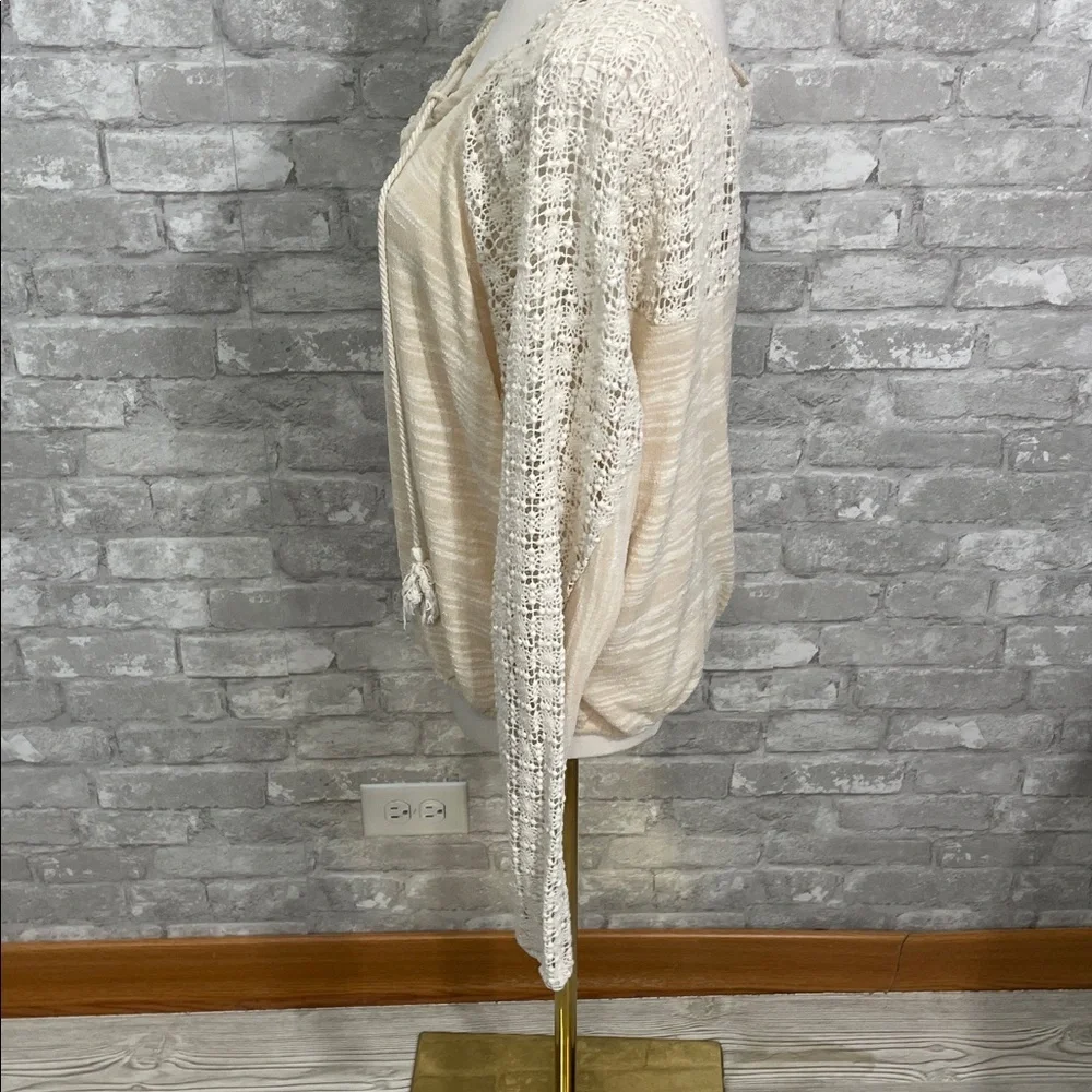 Anthropologie Meadow Rue Cream Lace Detail Blouse