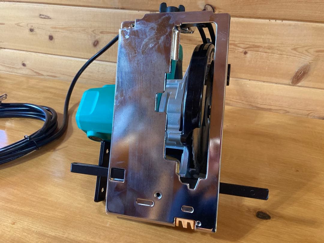 Makita M565 165mm Circular Saw 1000W