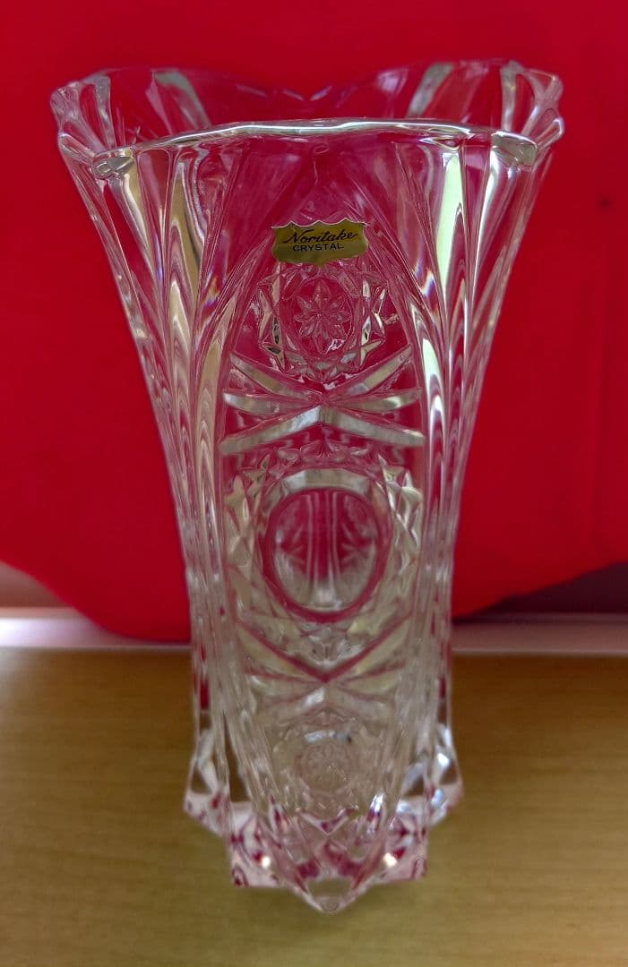 Noritake Crystal Vase With Box