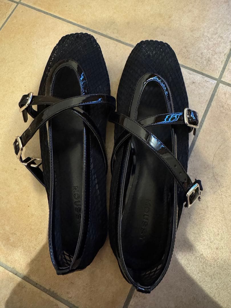 Black Mesh Flat Shoes, Size L