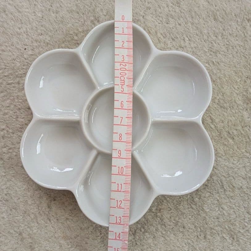 Ceramic Palette Plum Blossom Dish