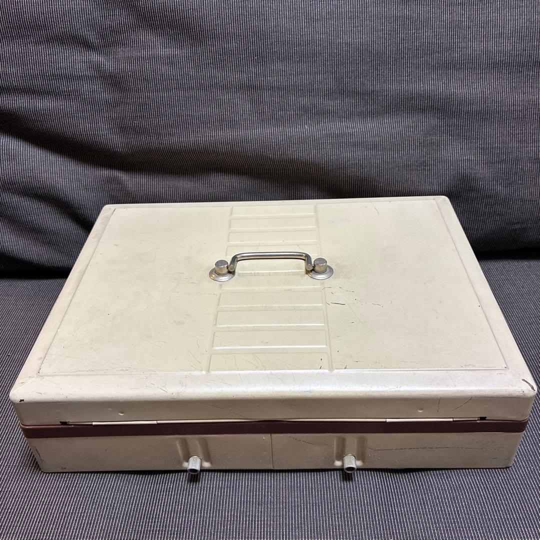 UCHIDA SEAL BOX Stamp Case with Lock
