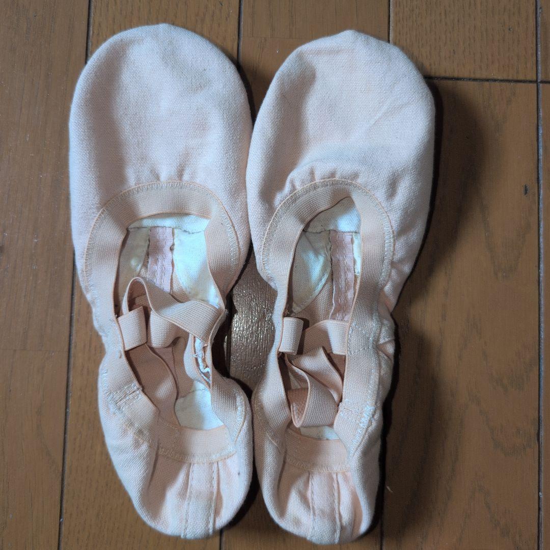 BLOCH Pink Ballet Shoes 5.5C