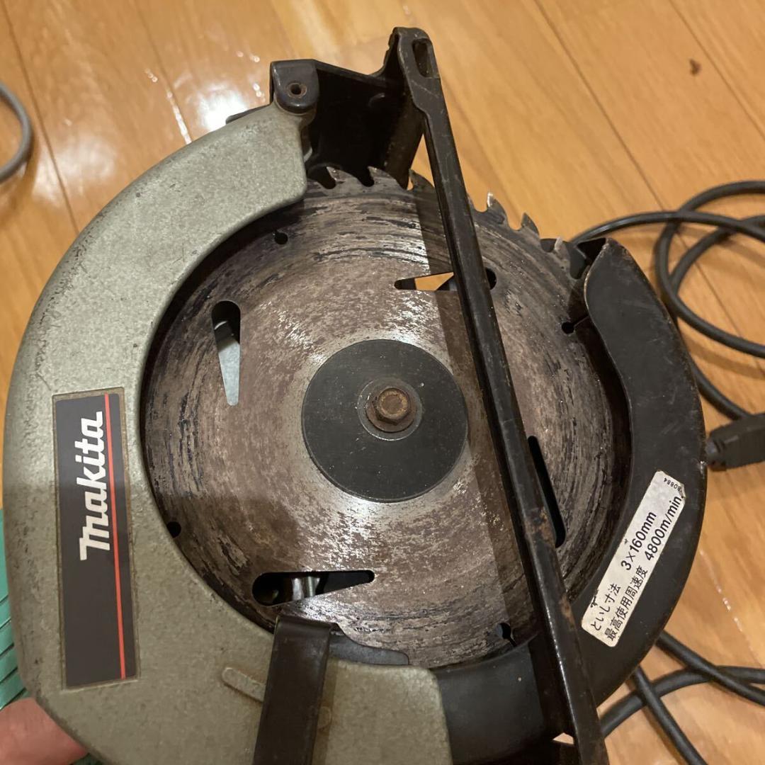 Makita 6-inch Circular Saw 160mm M5600A