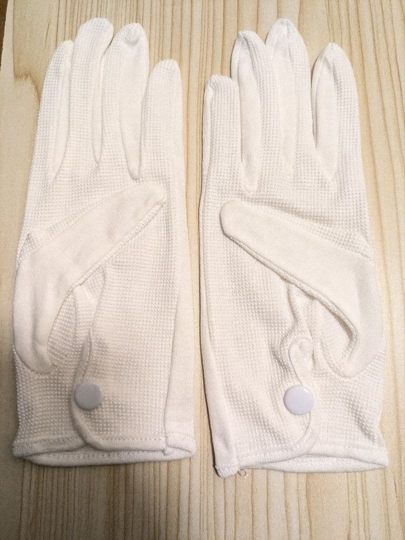 【In Stock - Ready to Ship】White Gloves with Button & Anti-Slip Grip - Formal Wear