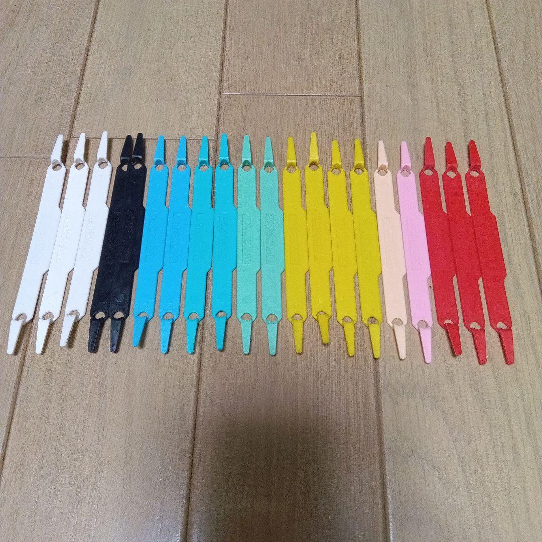 One-Touch Paper Fastener