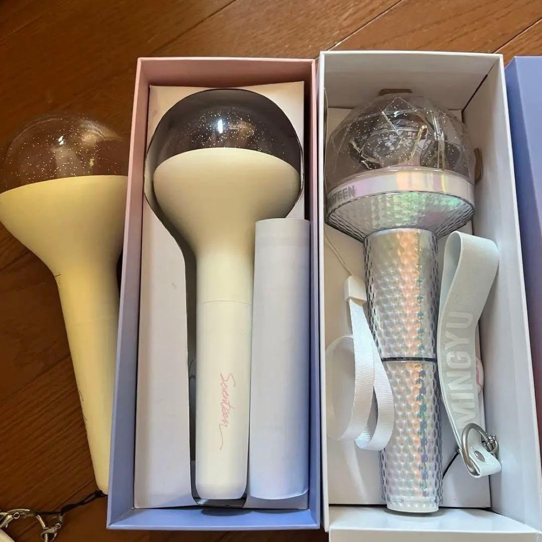 【SEVENTEEN SEVENTEEN】 Official Light Stick Ver. 1 with Box