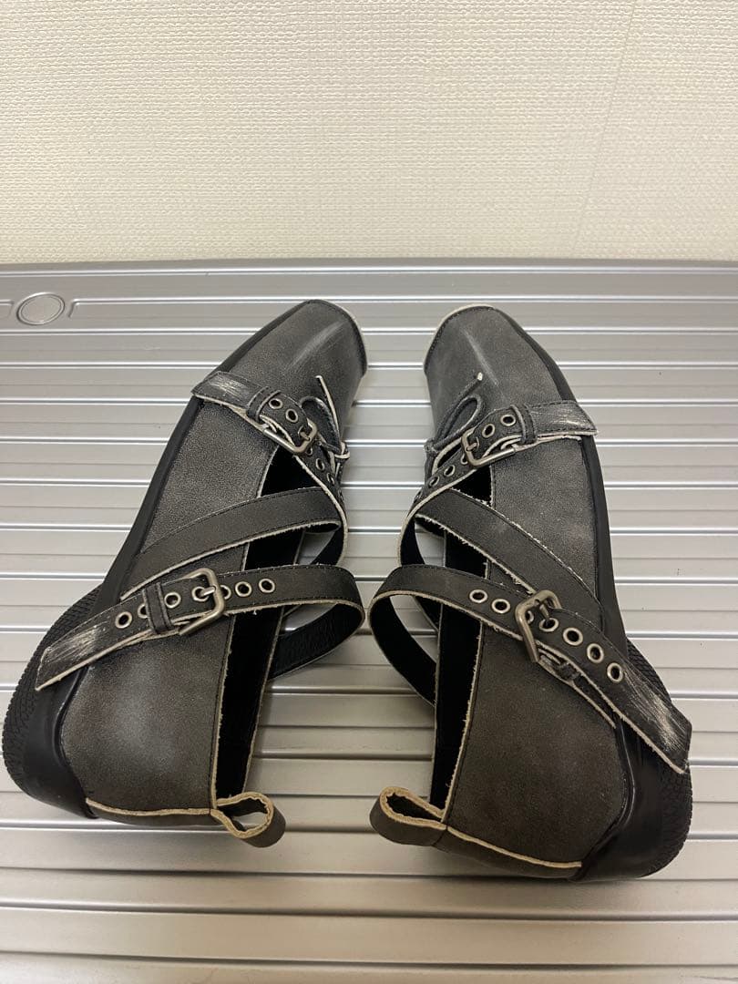 OPEN YY Cross Buckle Ballet Flats