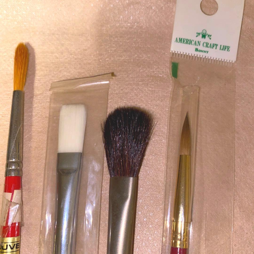 American Craft and 4 Paint Brushes - Free Shipping★