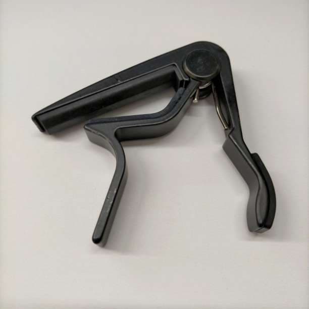 Guitar Capo Black Easy One-Touch Installation Lightweight Capo