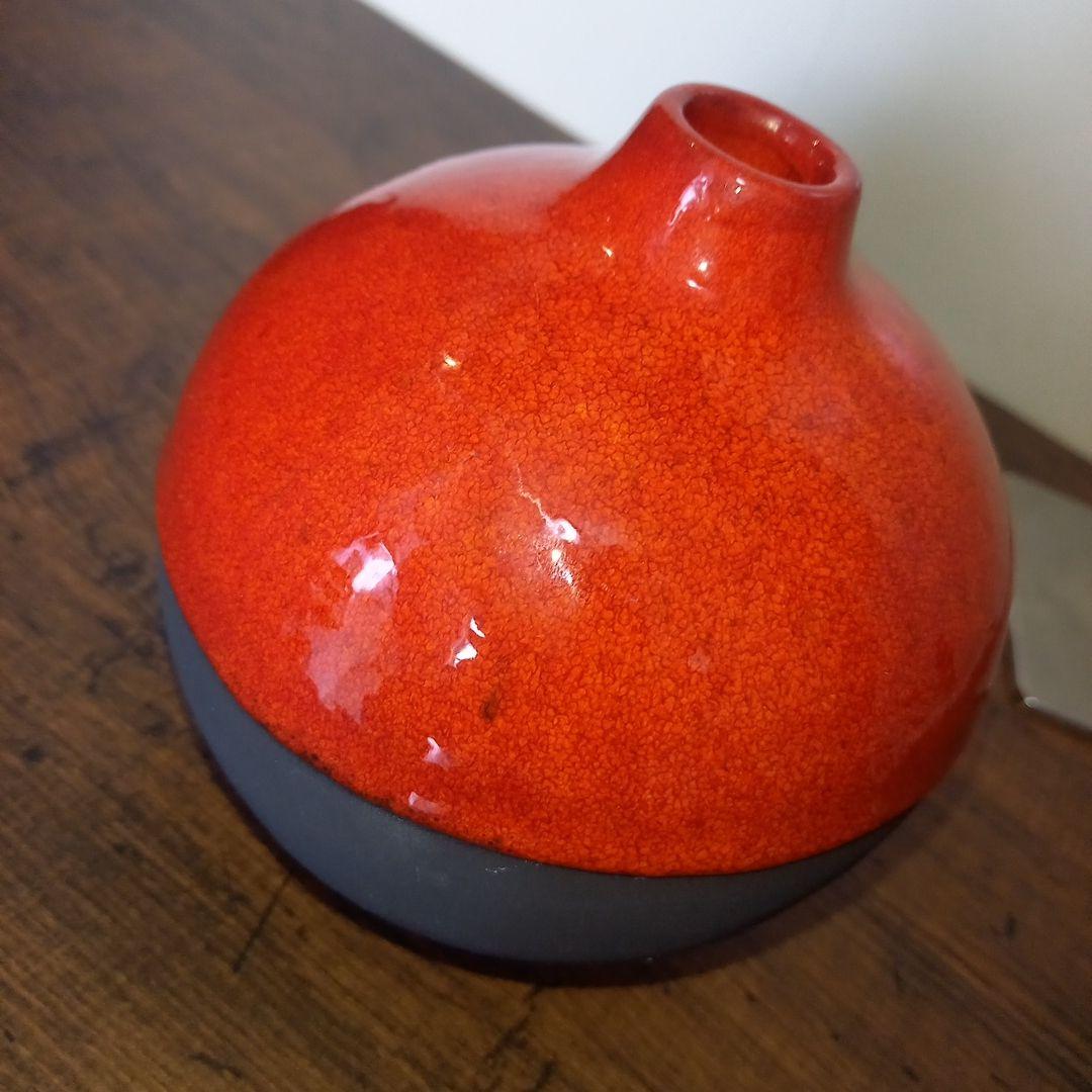 Crate & Barrel Vase Red Black